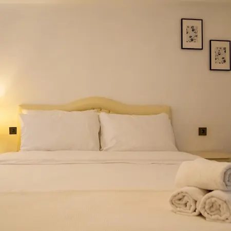 Cozy And Central Near Historical Lift And Shore In Konak, Daire İzmir