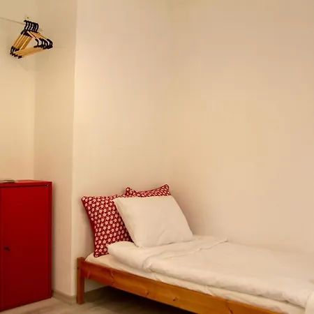 Daire Cozy And Central Near Historical Lift And Shore In Konak,